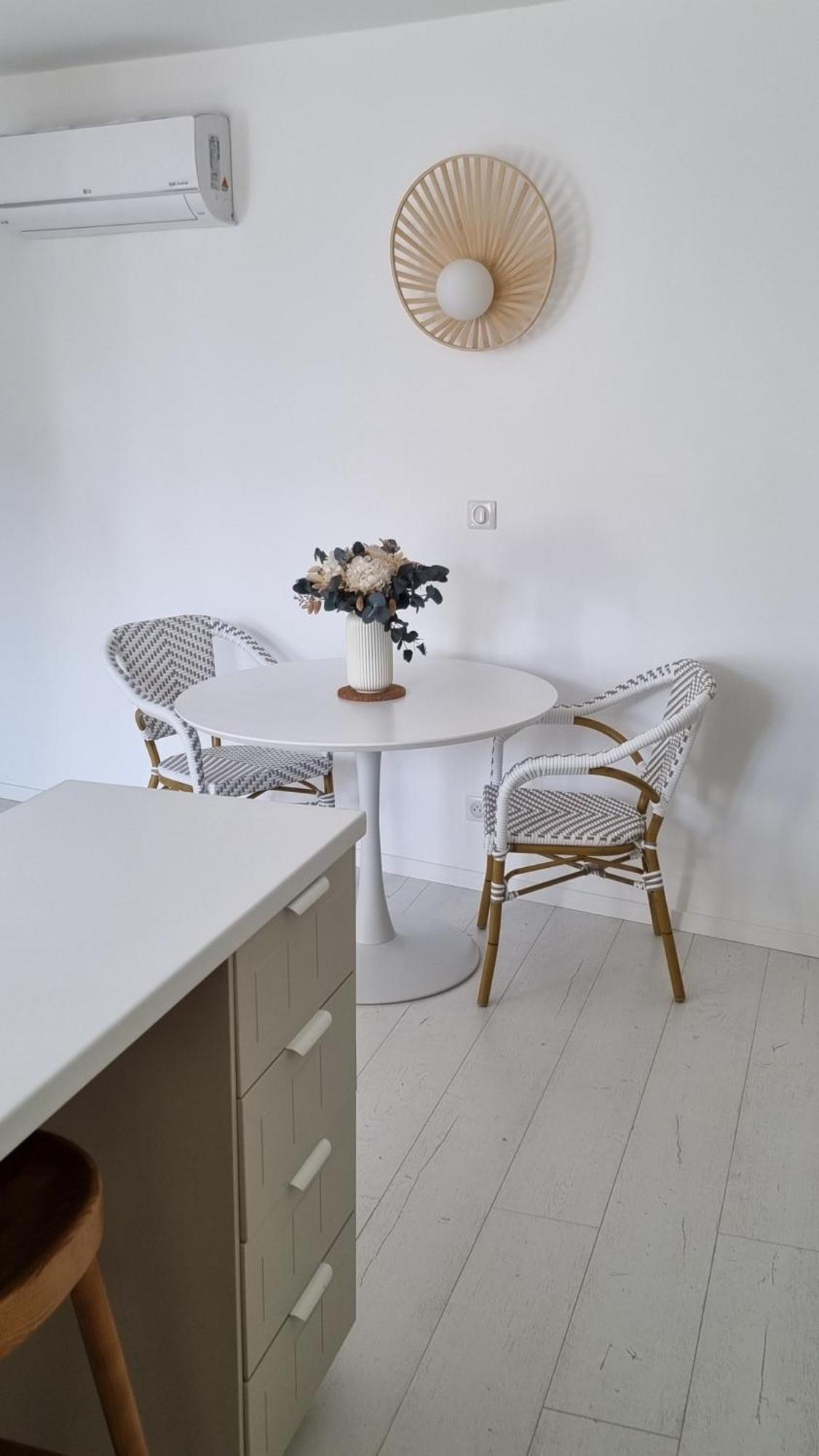 Victoire Saphir 203 Climatise Hotel De Ville Saint-Dizier Εξωτερικό φωτογραφία