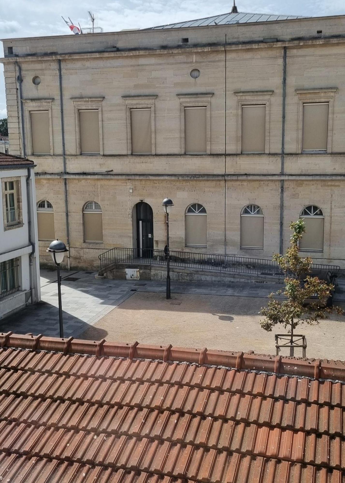 Victoire Saphir 203 Climatise Hotel De Ville Saint-Dizier Εξωτερικό φωτογραφία